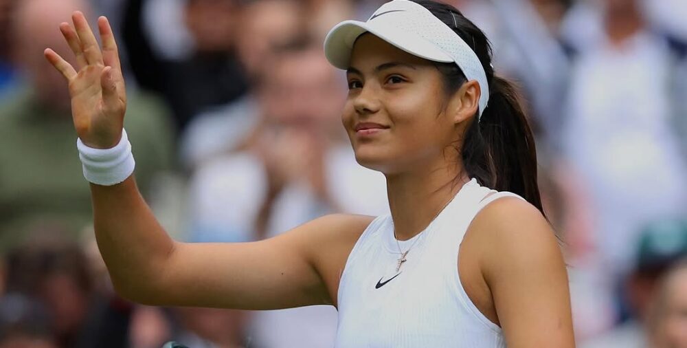 Emma Raducanu angažovala nového trénera a chce byť jednou z najlepších atlétok v tenise