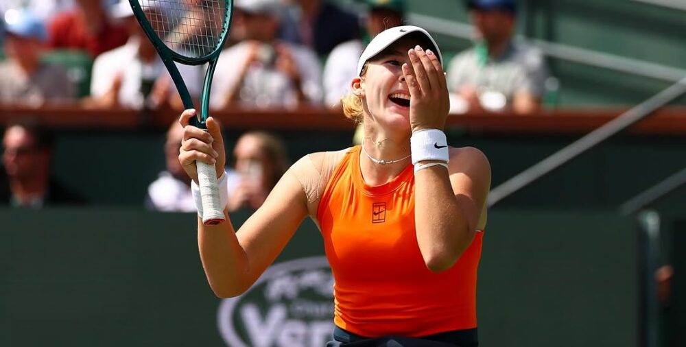 Mirra Andrejevová šokovala favoritku Sabalenkovú a získala svoj prvý titul na WTA Indian Wells