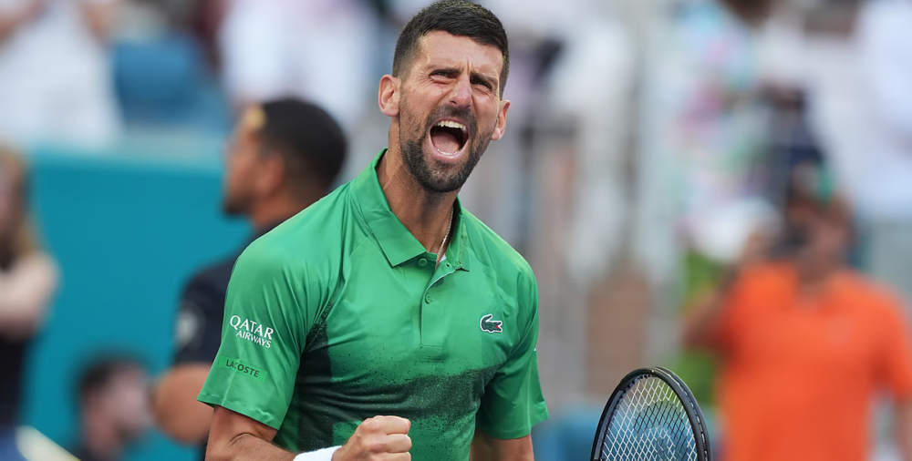 Djokovič postúpil do semifinále Miami Open a prekonal ďalší rekord